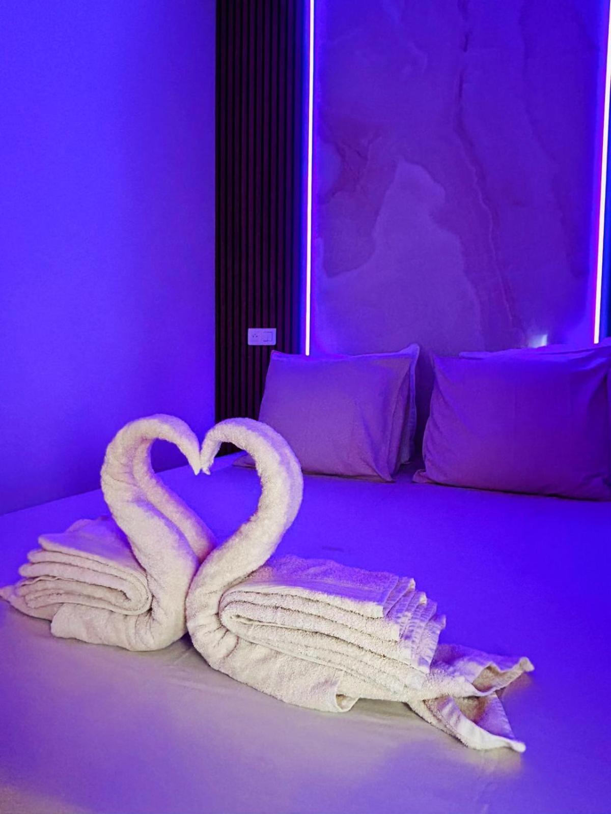 Intimate Escape - Seaside - Spa Bath - Wifi - Ac Nice Exteriör bild